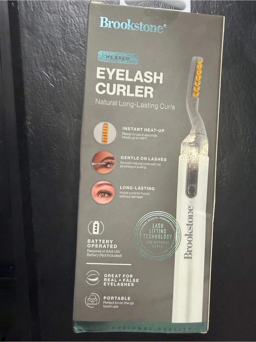 Brookstone Eyelash Curler - White and Gold Accent
